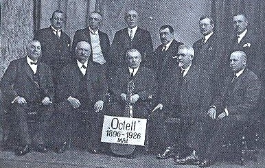 9. Grupul Octett, în anul 1926, la sărbătorirea a 30 de ani de existenţă. dupa Drotloff, Schuster 2009